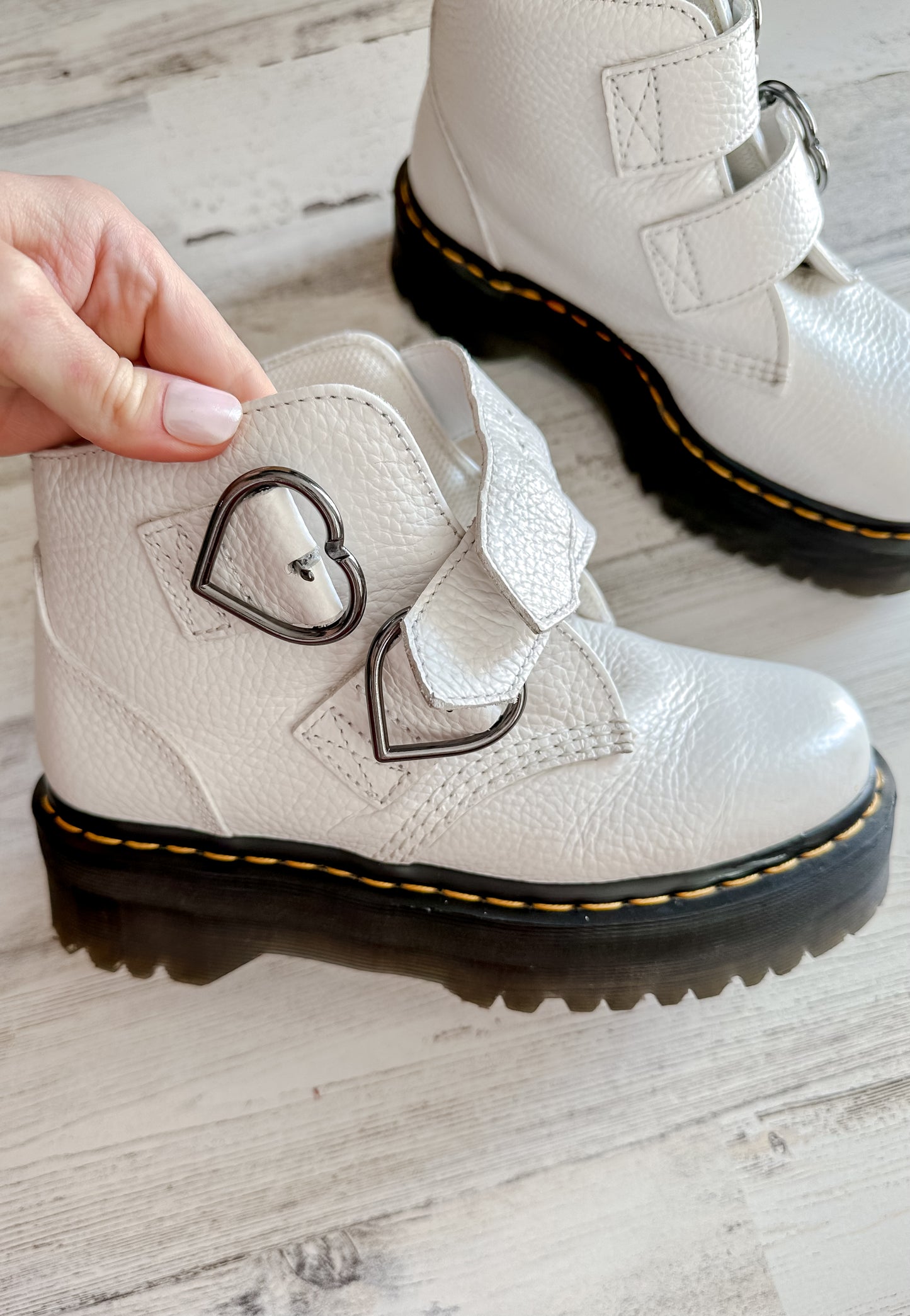 Dr. Martens Devon Heart White Leather Platform Boots (US 7 / EU 38)