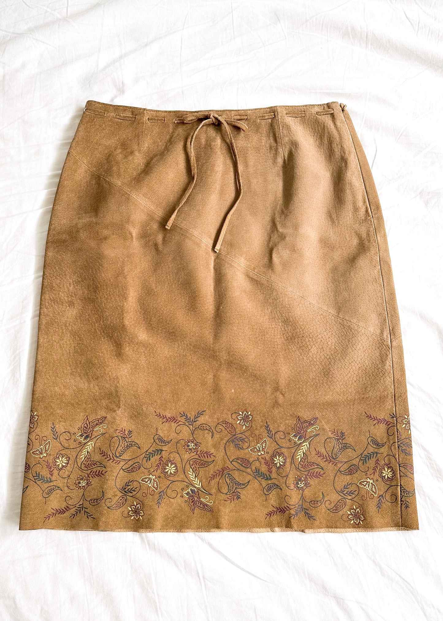 NEW Vintage 00s Express Brown Butterfly Embossed Suede Leather Skirt (S/M)