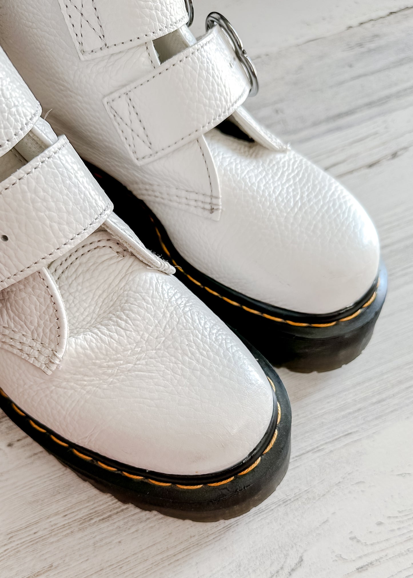 Dr. Martens Devon Heart White Leather Platform Boots (US 7 / EU 38)