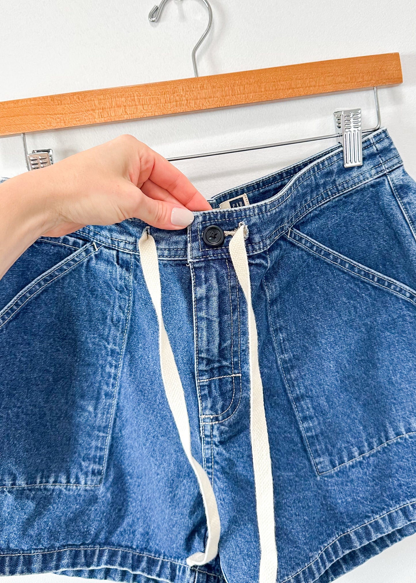 Vintage 00s GAP Denim Drawstring Shorts (10 or M)