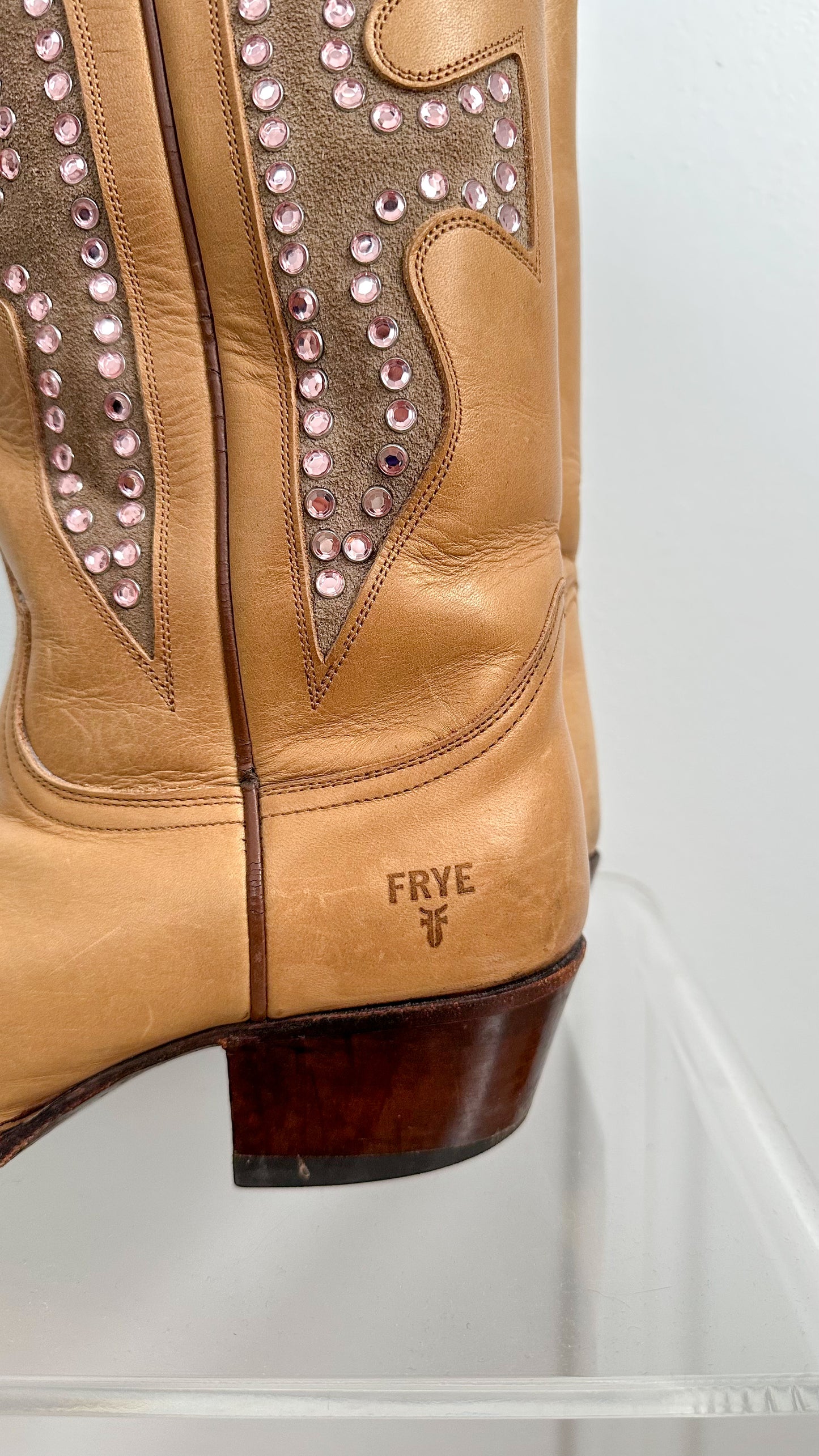 Vintage Frye Daisy Duke Tan Brown Leather Pink Crystal Studded Cowboy Boots (9)