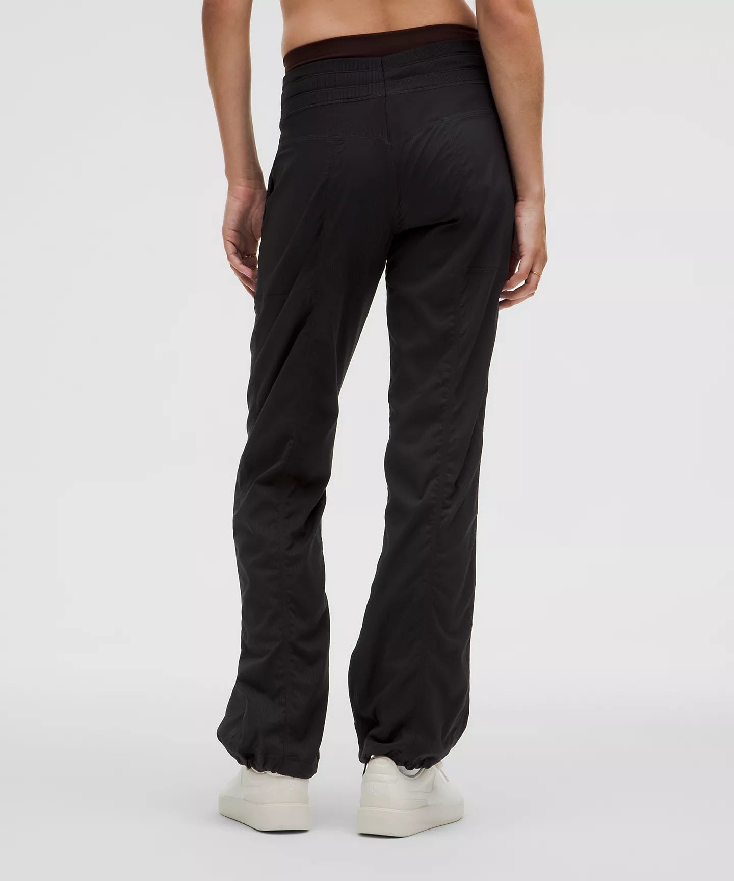 NEW Lululemon Dance Studio Mid-Rise Pant in Black (8 Short)