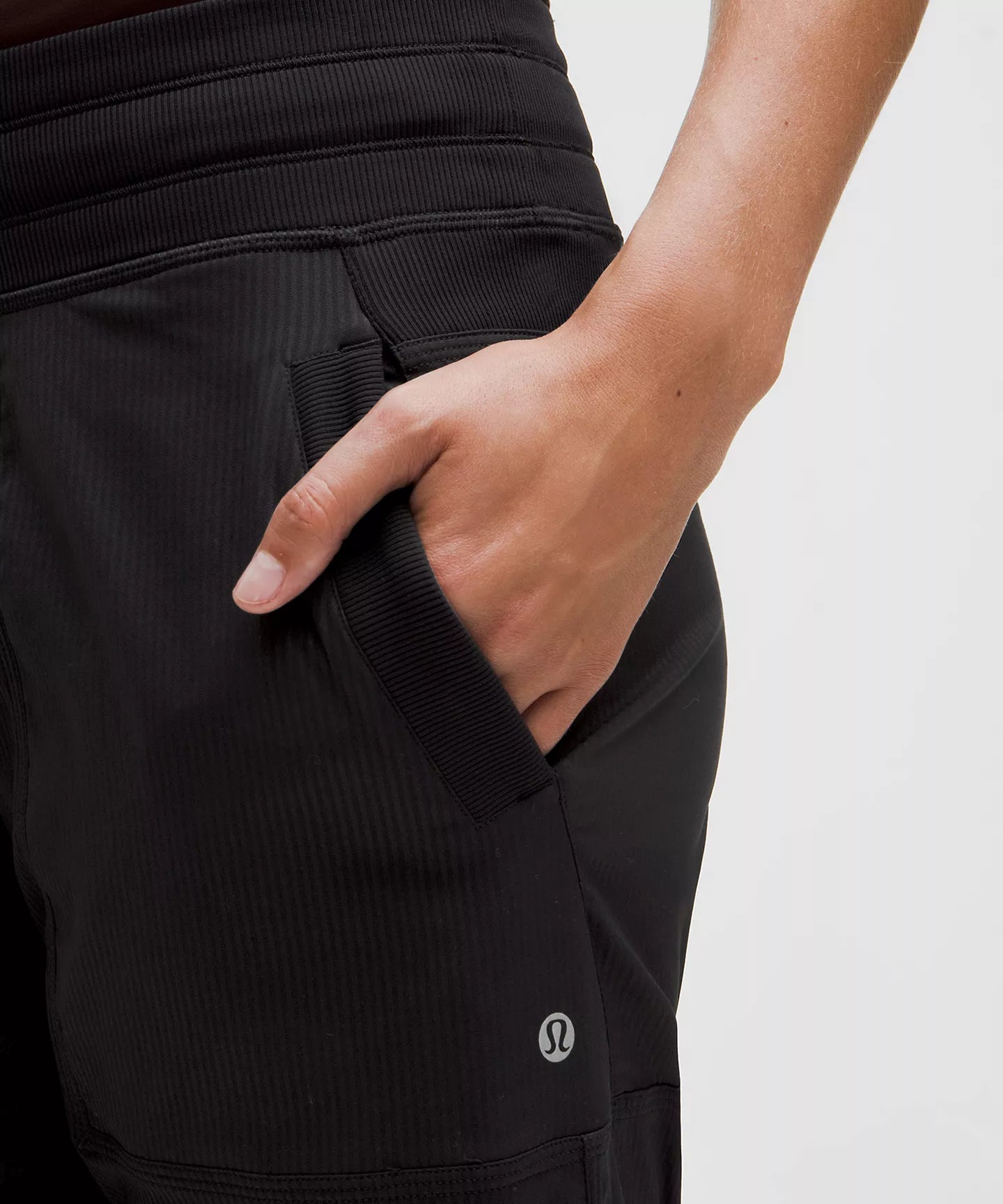 NEW Lululemon Dance Studio Mid-Rise Pant in Black (8 Short)
