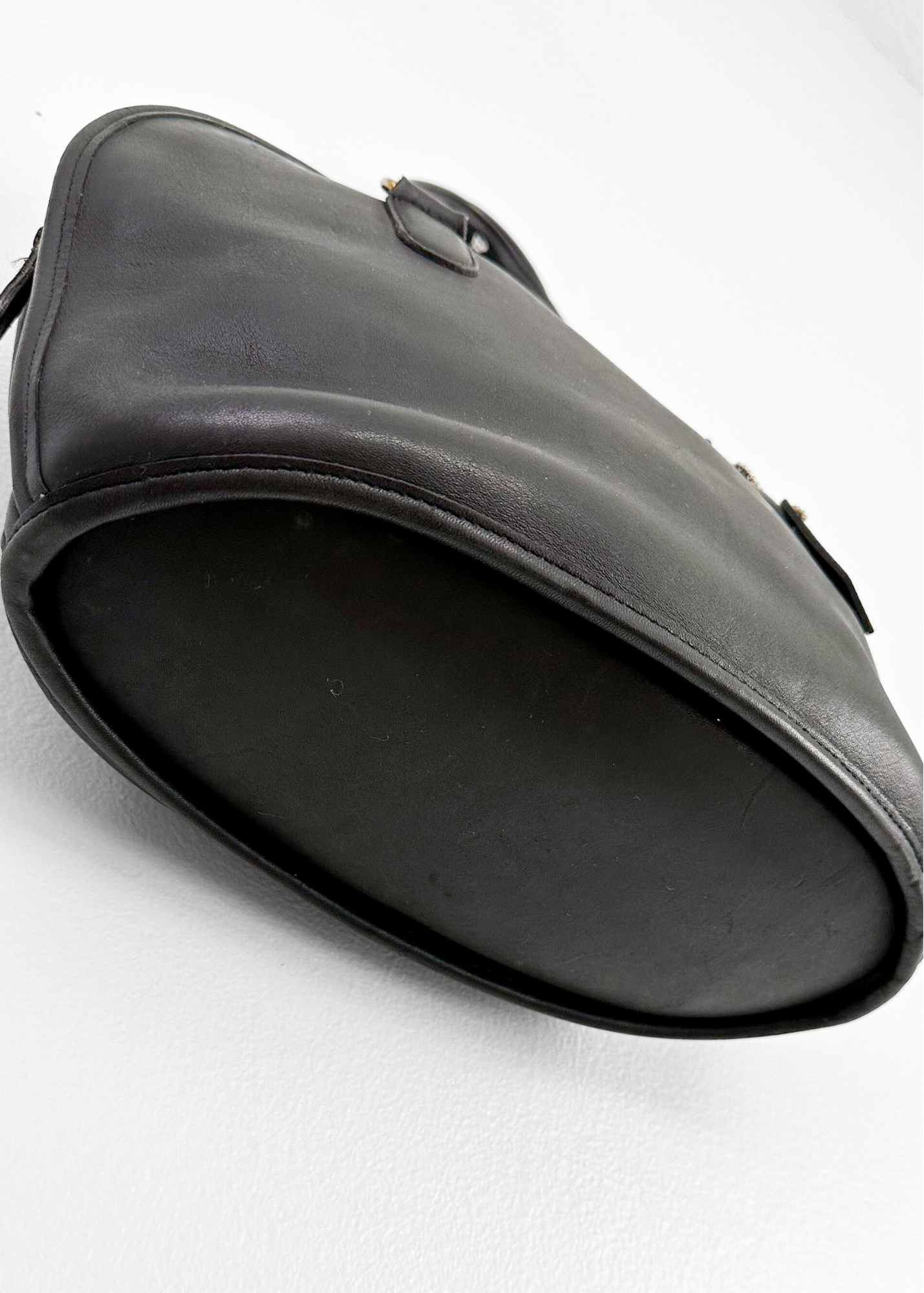 Vintage 90s Coach Pelham Black Leather Dome Purse #9958
