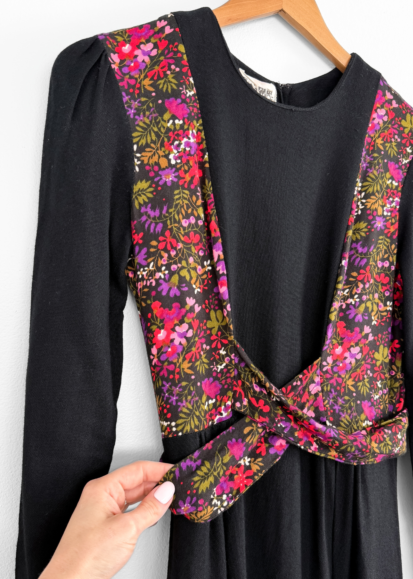 Vintage 60s 70s Zanie London Black & Floral Wrap Maxi Dress (vintage EU 36 or 2/4)