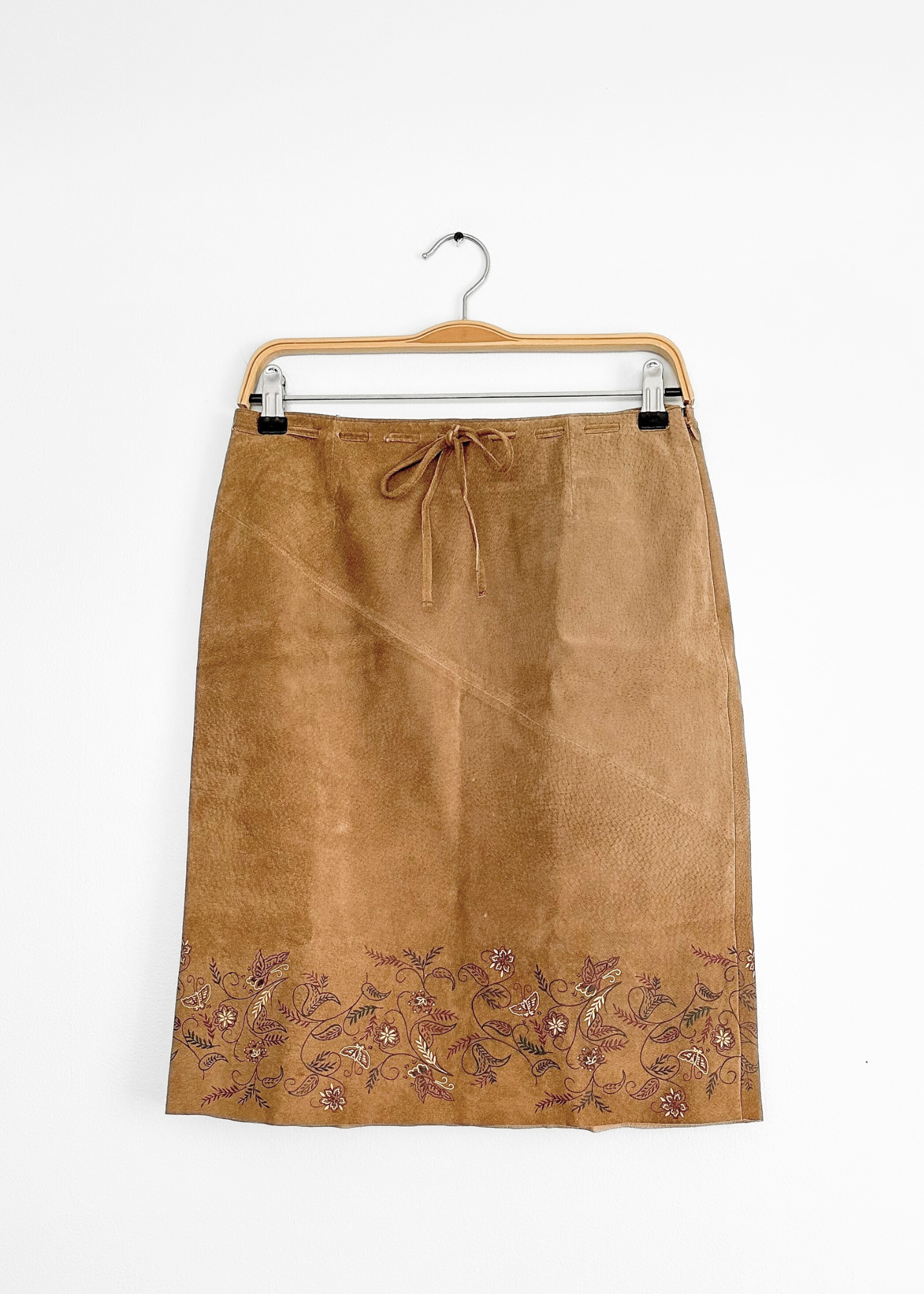NEW Vintage 00s Express Brown Butterfly Embossed Suede Leather Skirt (S/M)