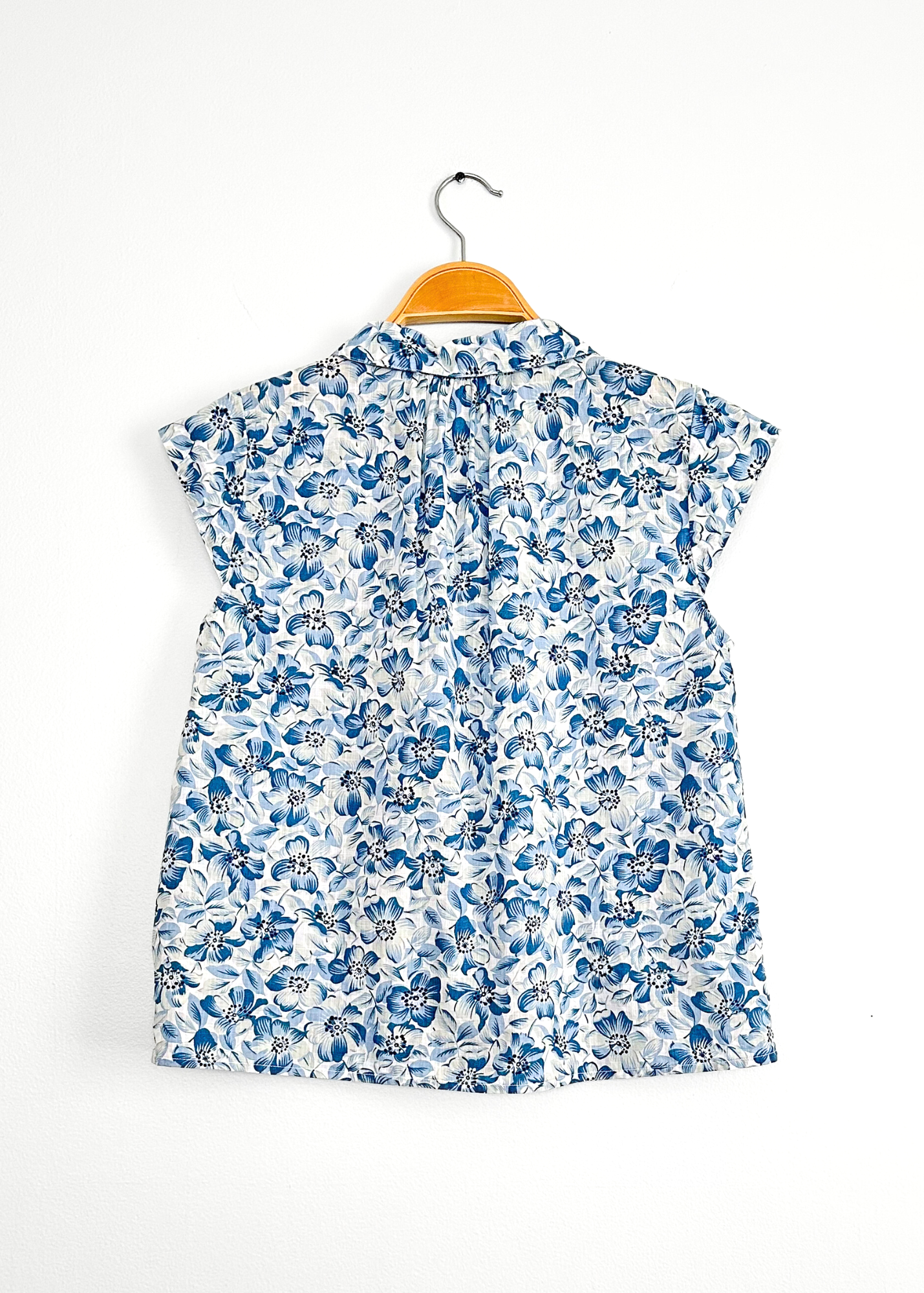 THE GREAT. The Wren Blue Floral Button Down Top