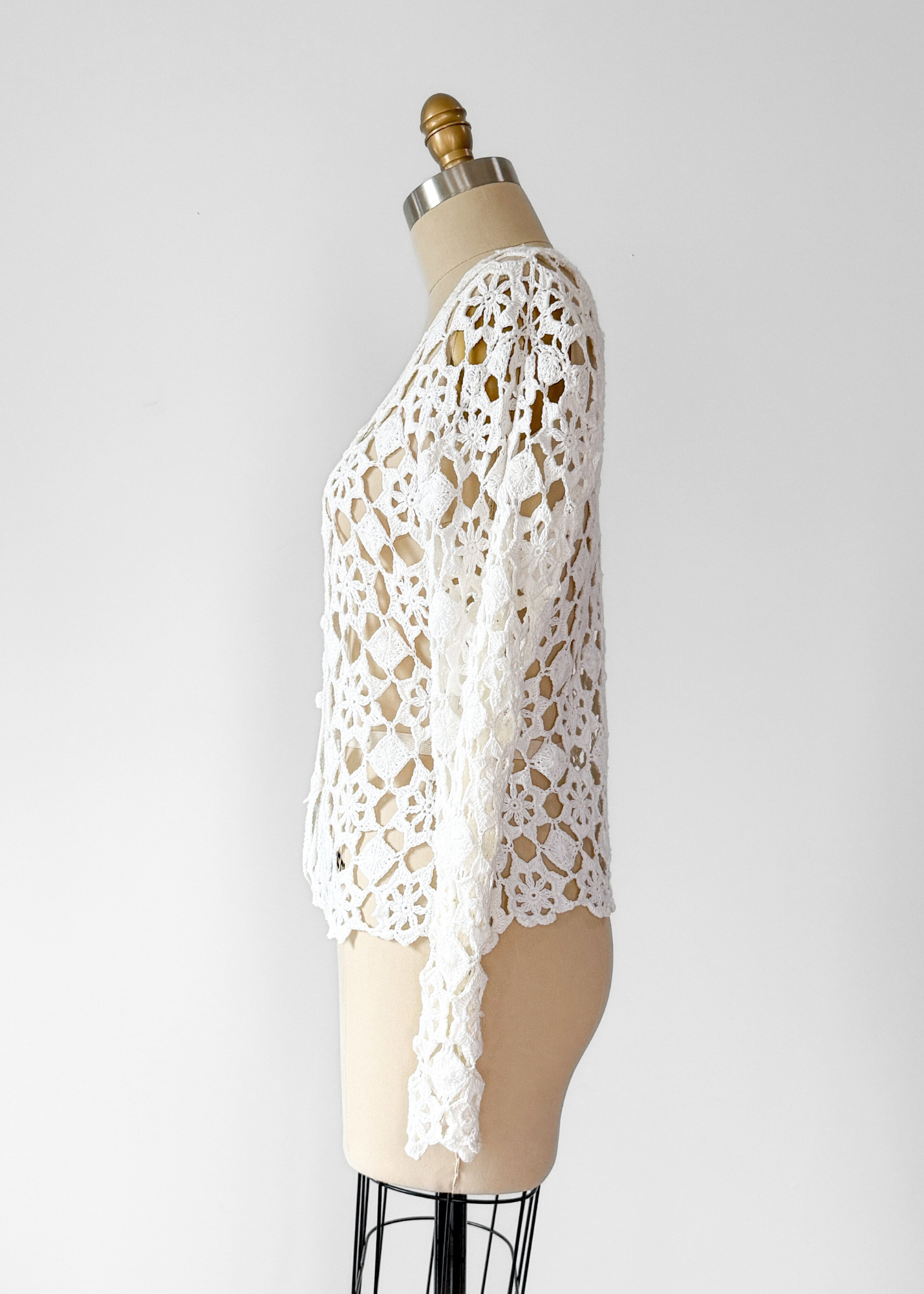 Vintage 00s White Crochet Feminine Cardigan (L)