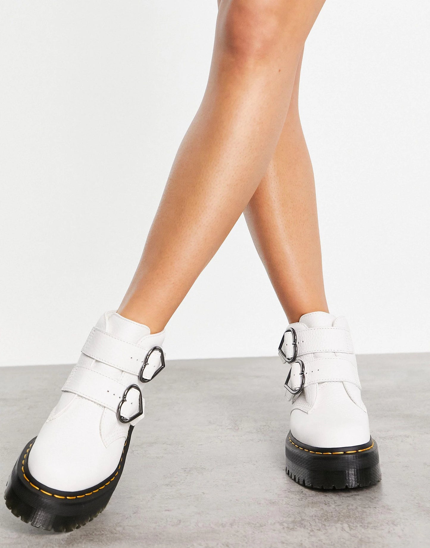 Dr. Martens Devon Heart White Leather Platform Boots (US 7 / EU 38)
