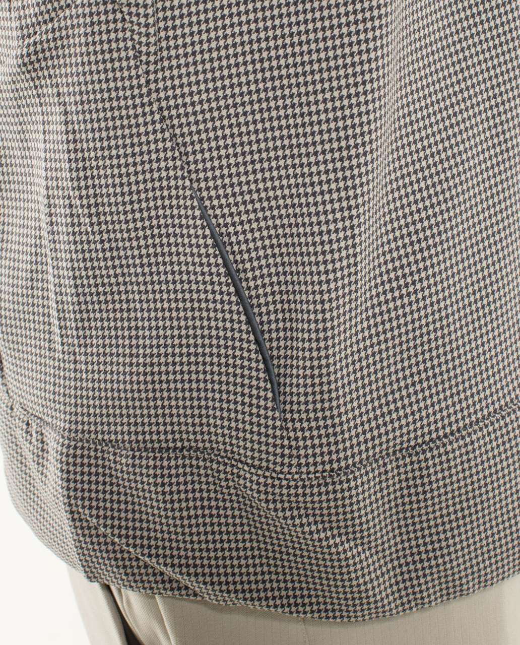 Lululemon Men's Relay Hooded Jacket in Brown Black Houndstooth Swift Mojave Tan