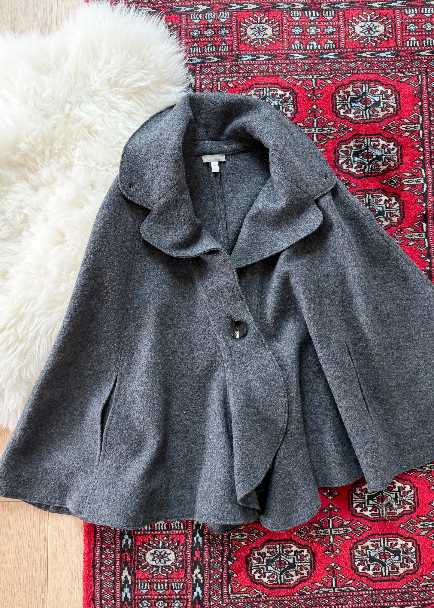 Charcoal Gray 100% Boiled Wool Knit Poncho Cape Sweater (M/L)