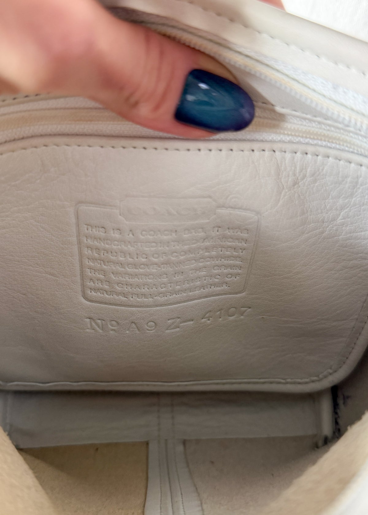 Vintage Coach Mini Soho Basket Purse in White # 4107