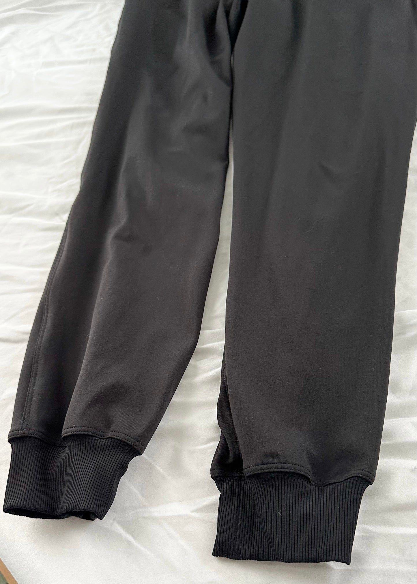 Lululemon Stretch High-Rise Jogger Pants in Black (6)