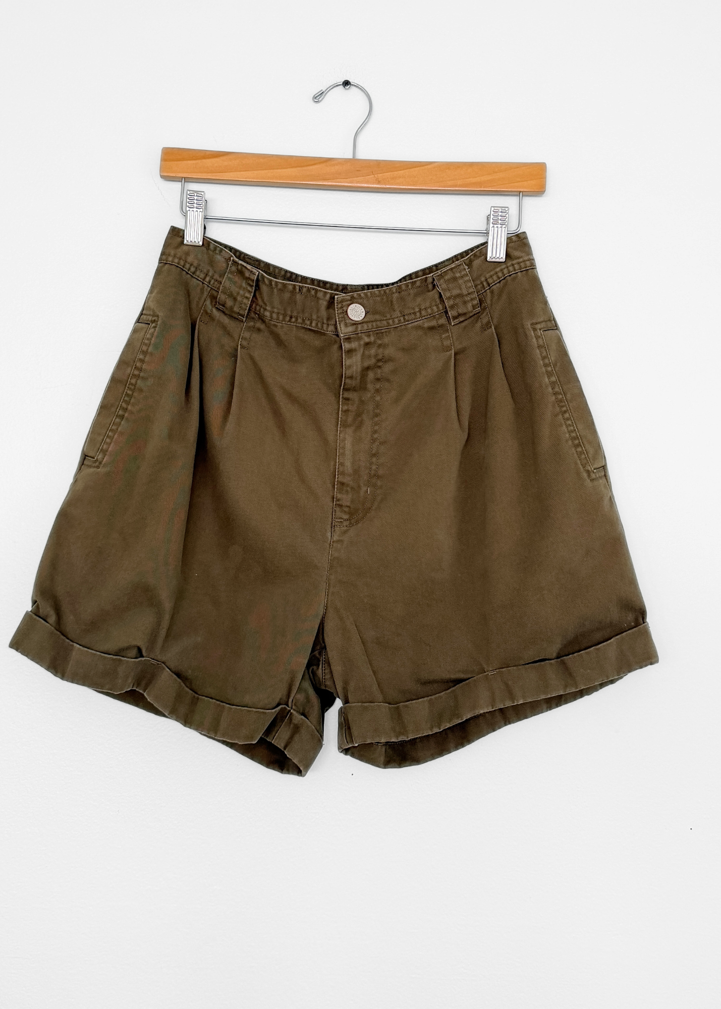 Vintage 90s Bill Blass Olive Green Khaki Cotton High Waist Rolled Cuff Shorts