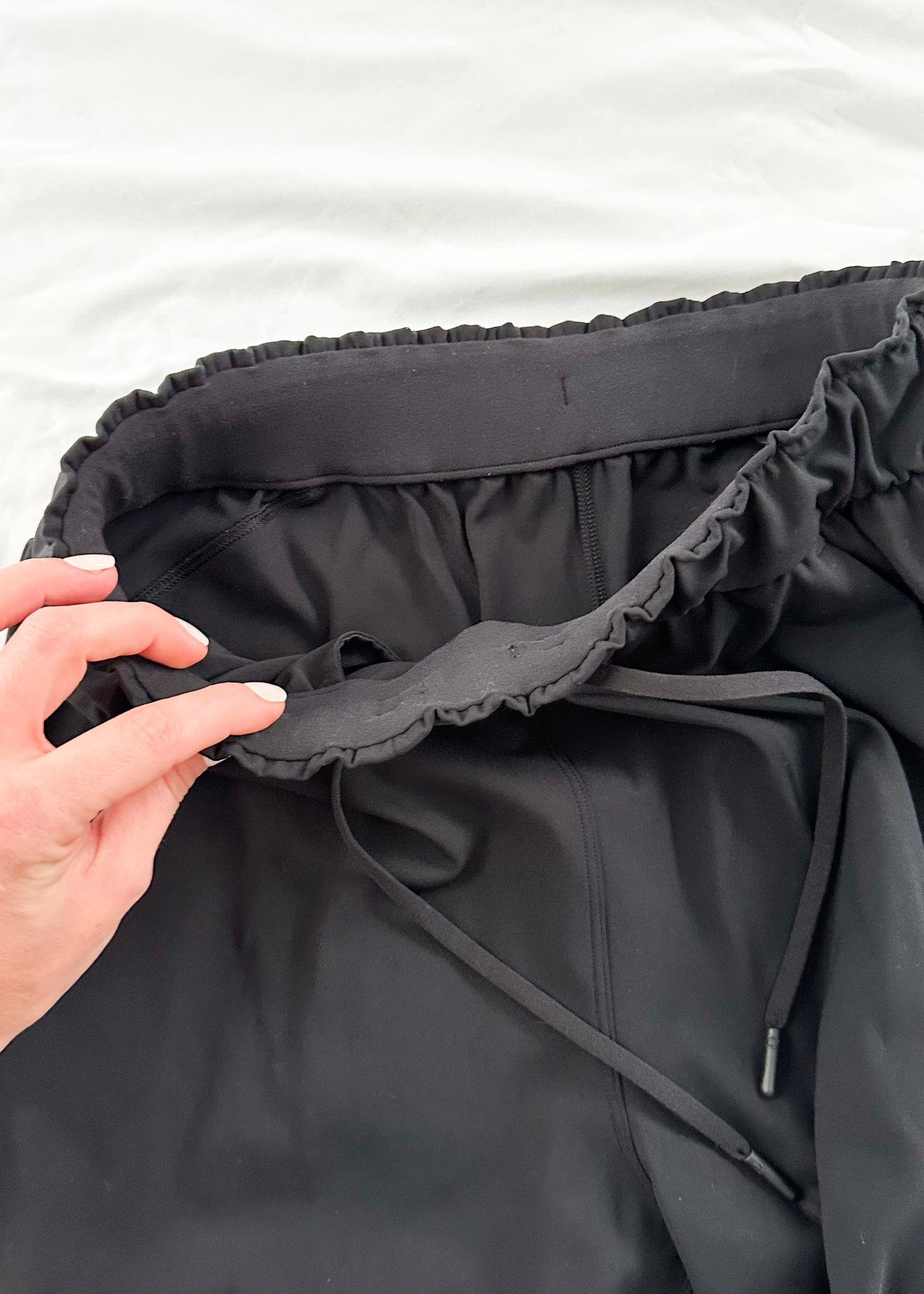 Lululemon Stretch High-Rise Jogger Pants in Black (6)