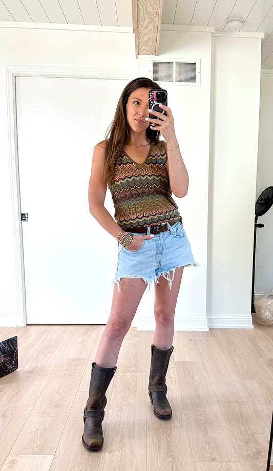 Double D Ranch Zig Zag Stripe Knit Top (M)