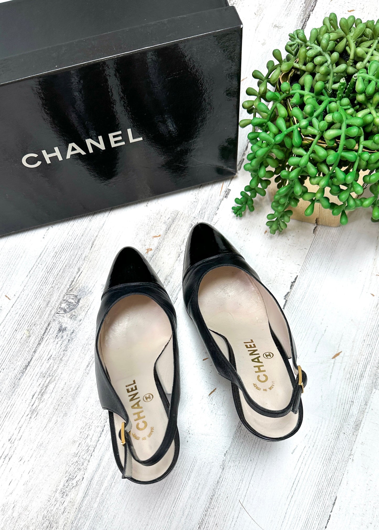 Vintage Chanel Black Leather Cap Toe Slingback Heels (38)