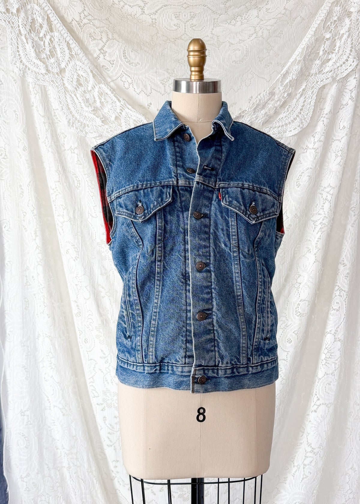 Vintage 1983 Levi’s Denim Buffalo Plaid Lined Trucker Vest (M)