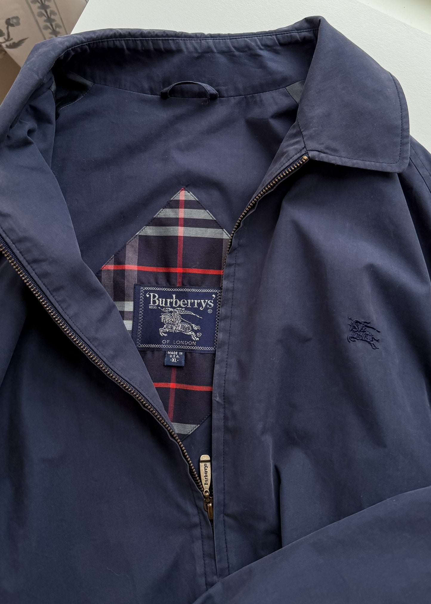 Vintage 90s Burberry Harrington Navy Cotton Windbreaker Spring Men's Jacket (XL)