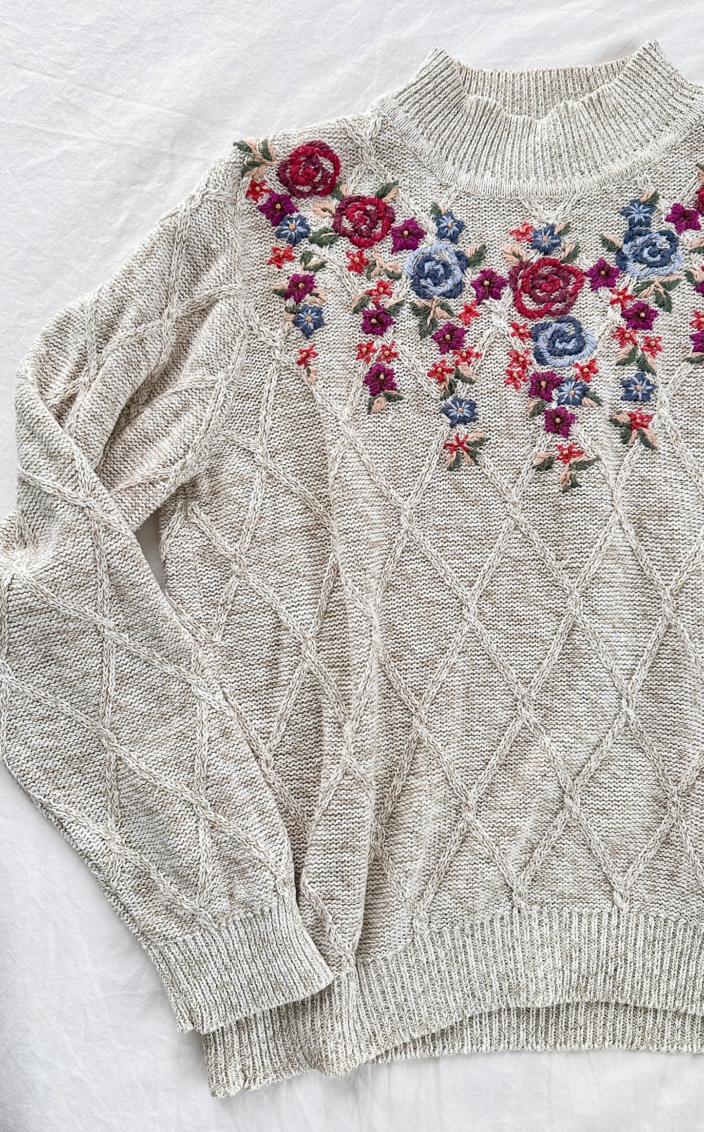 Vintage Alfred Dunner Floral Embroidered Mock Neck Knit Sweater Top (M petite)