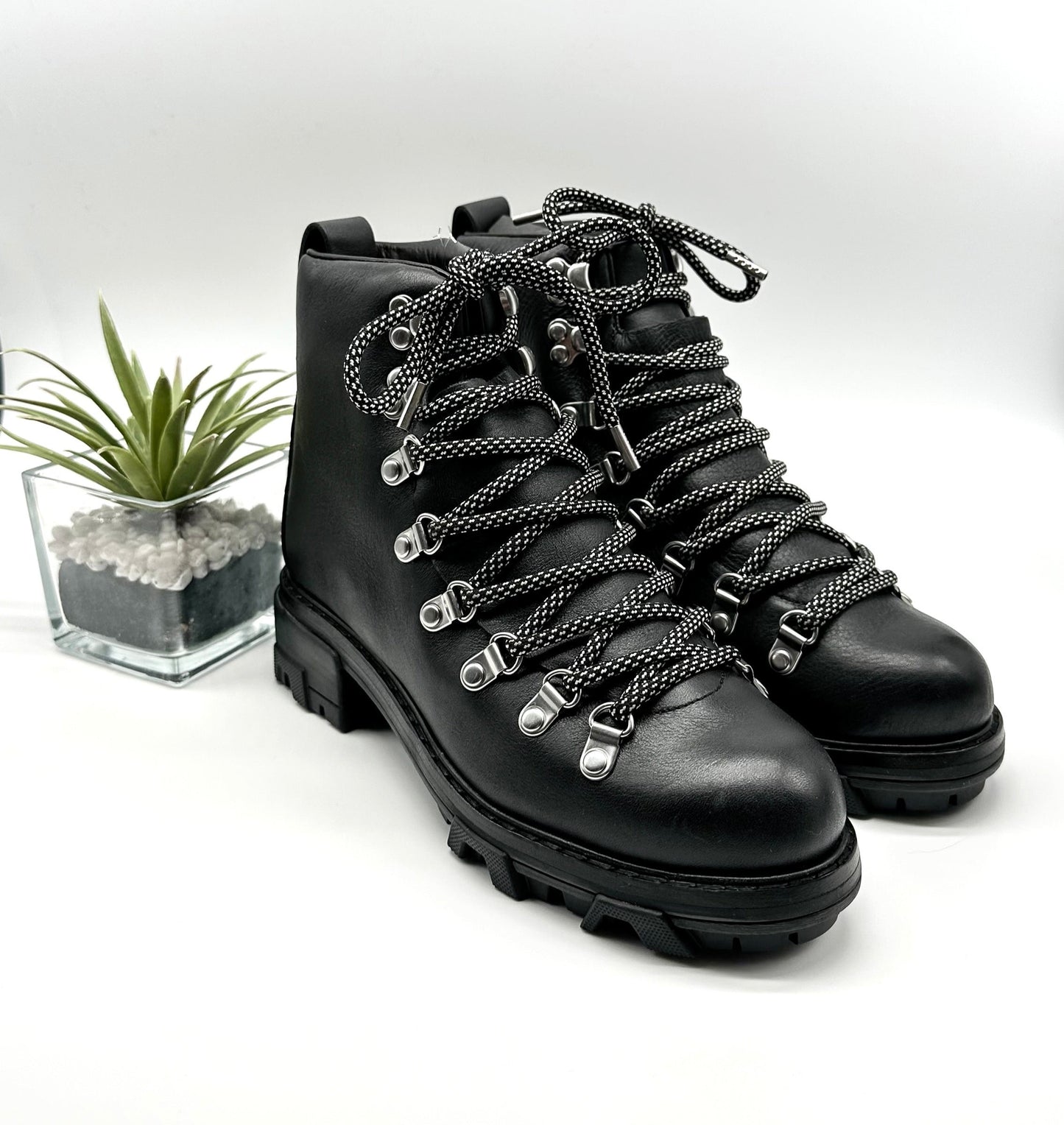 NEW Rag & Bone Black Lace Up Shiloh Hiker Leather Boot size 8.5