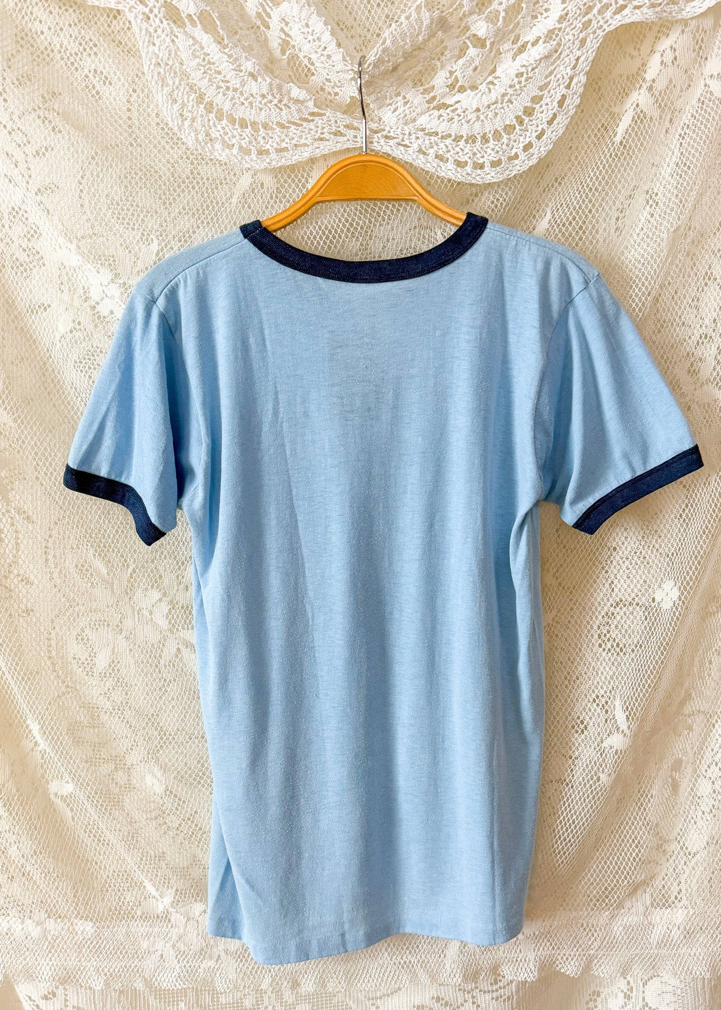 Vintage 80s Windermere Muskoka Canada Blue Ringer Penmans Tee Shirt