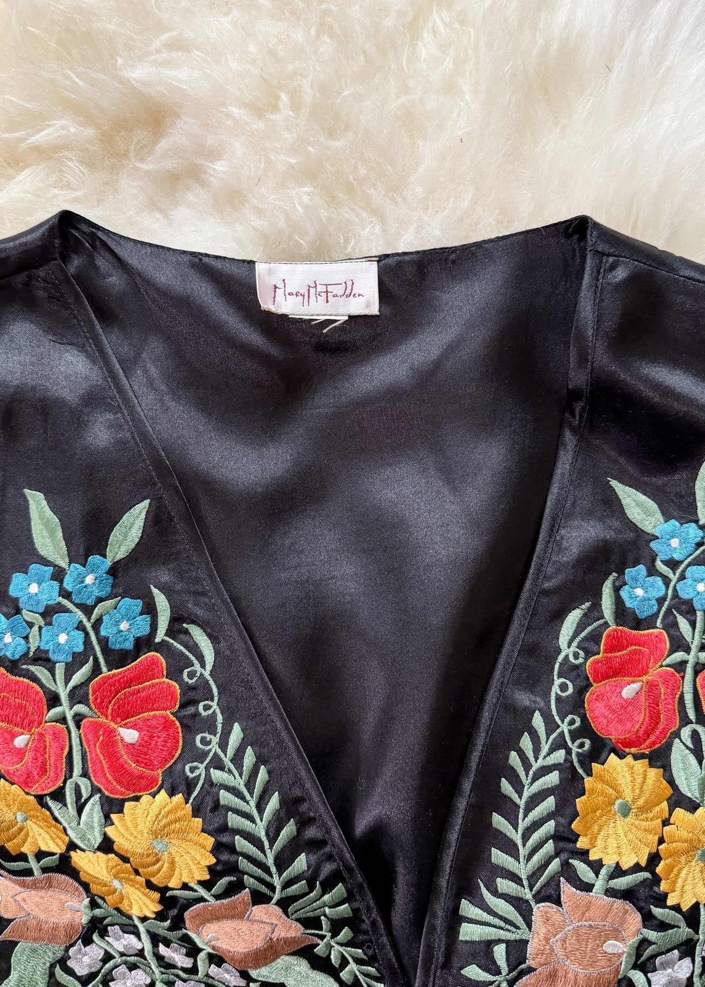 Vintage 90s Mary McFadden Black Floral Embroidered Vest (L)