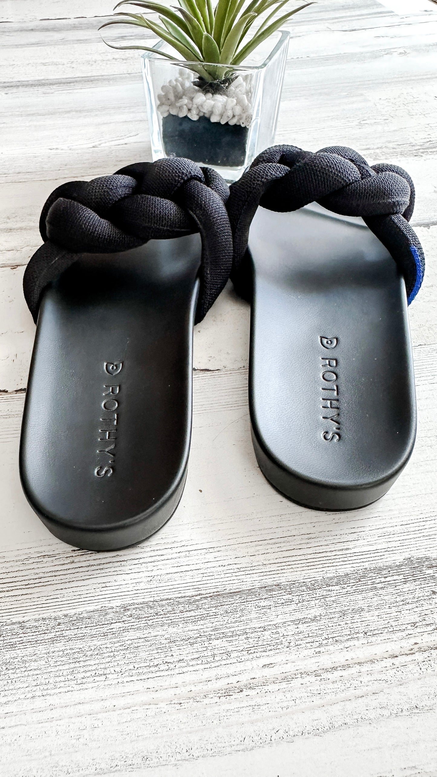 Rothy’s Black Braid Woven Sandals (8)