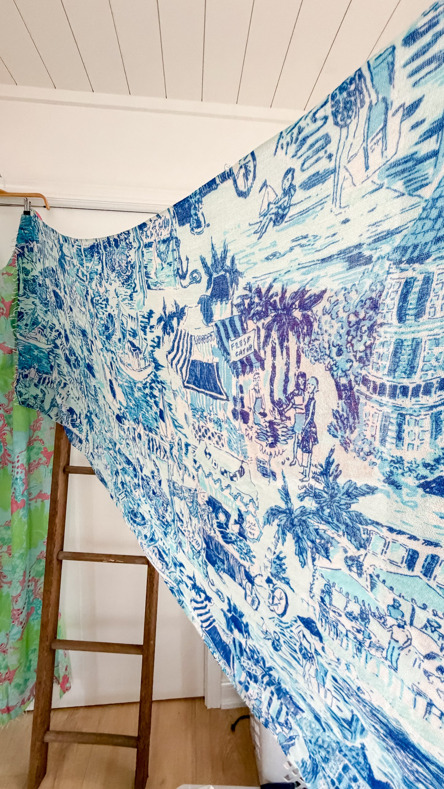 Lilly Pulitzer Silk & Cashmere Blue White Fresh Catch Print Scarf