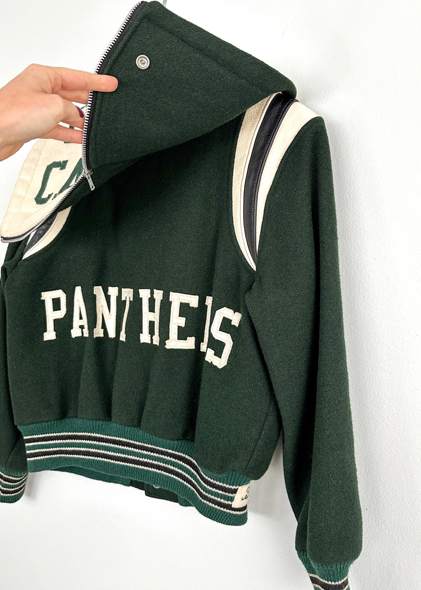 Vintage 70s Elyria Catholic Panthers Green Varsity Lettermen Jacket (S)