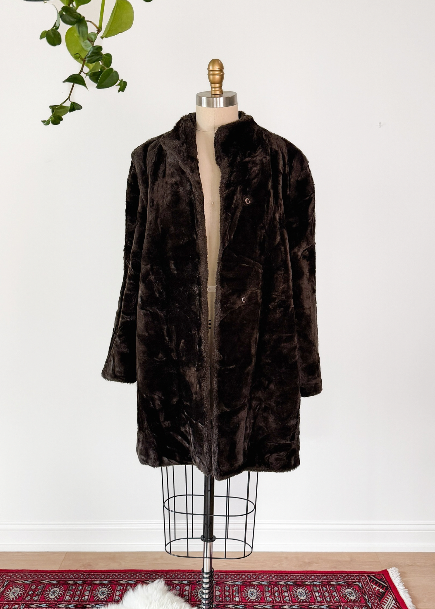Vintage 70s Sears Dark Brown Faux Fur Coat (M)
