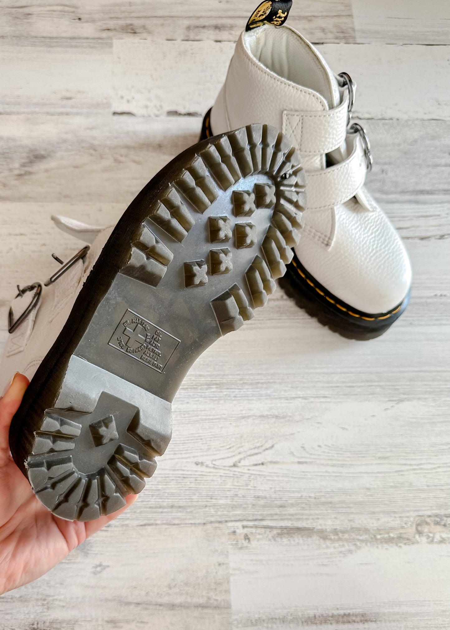 Dr. Martens Devon Heart White Leather Platform Boots (US 7 / EU 38)