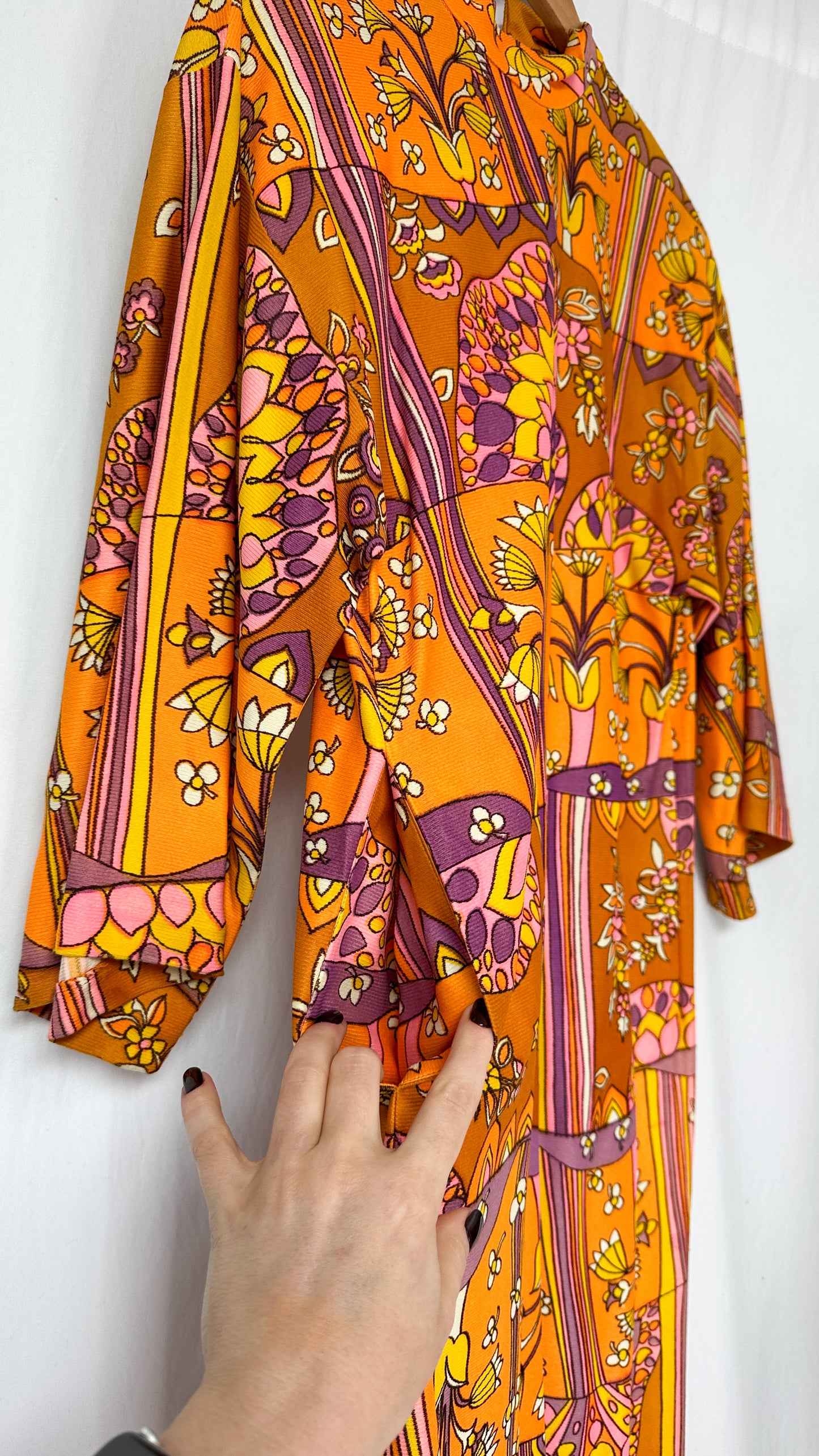 *RARE* Vintage 60’s Wanda Belli Orange Floral Maxi Dress (S/M)