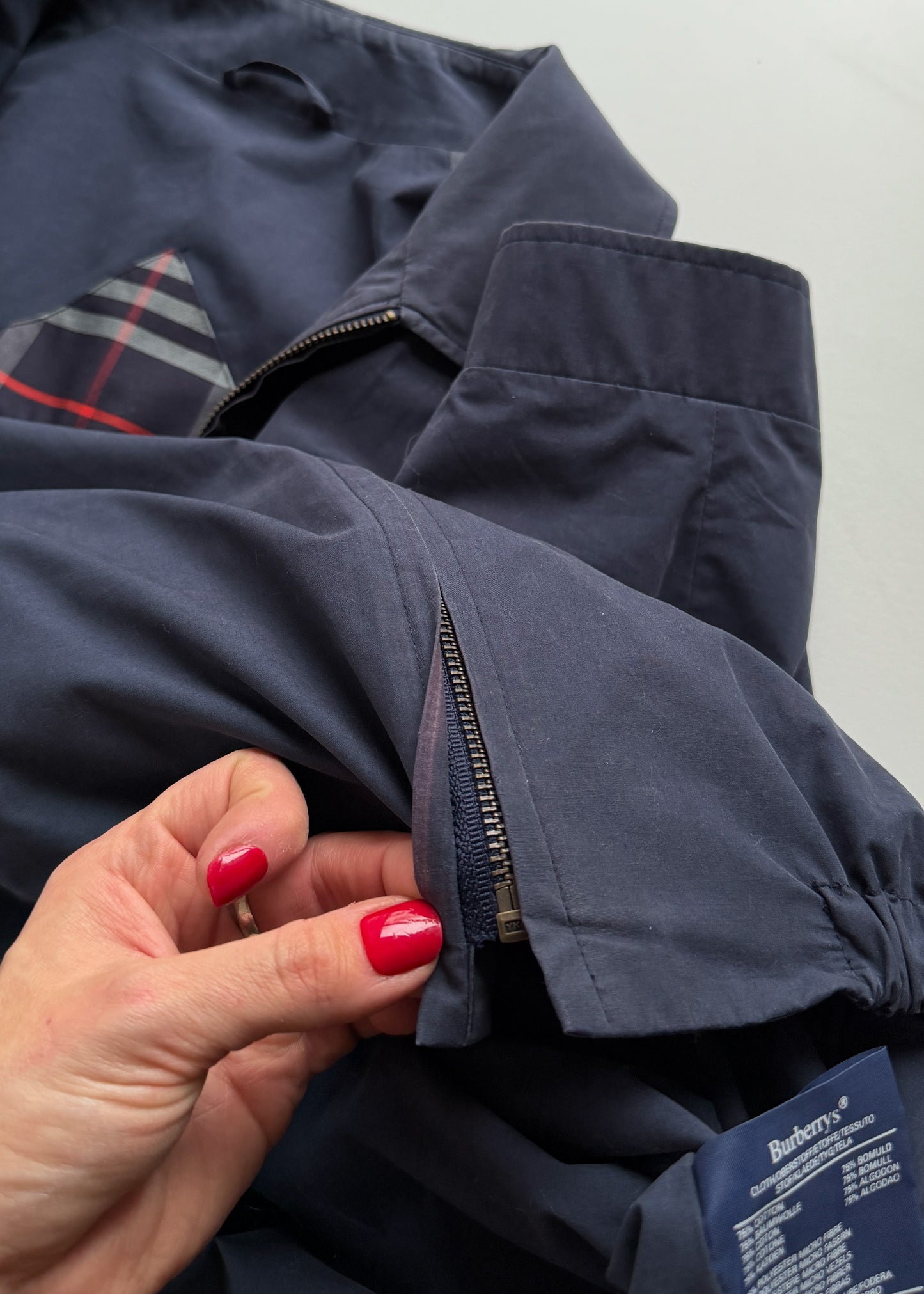 Vintage 90s Burberry Harrington Navy Cotton Windbreaker Spring Men's Jacket (XL)