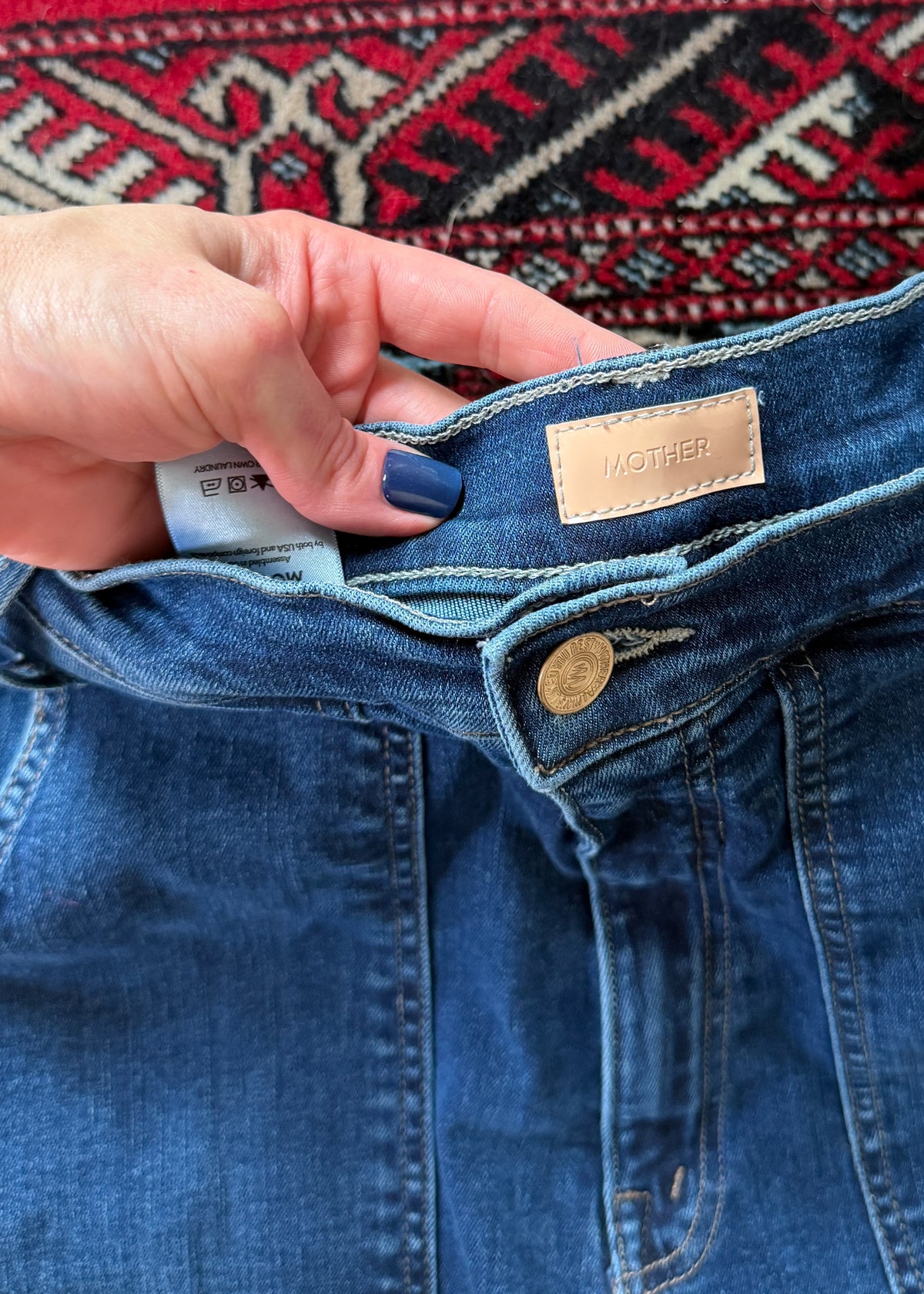 Mother The Quarter Breaker Flood Denim Jeans in Dark Wash Howdy (32)