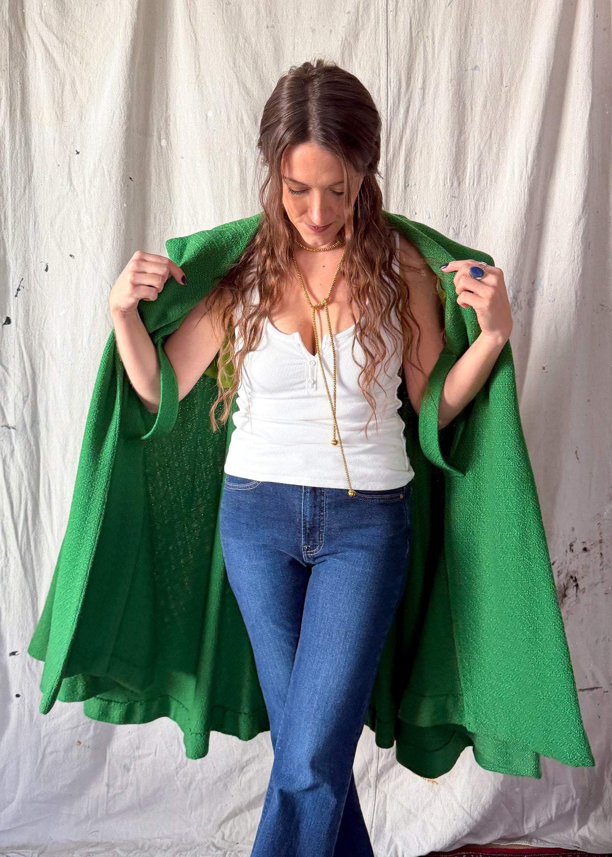 Vintage 60s Higbee's Cleveland Kelly Green Bouclé Cape Coat