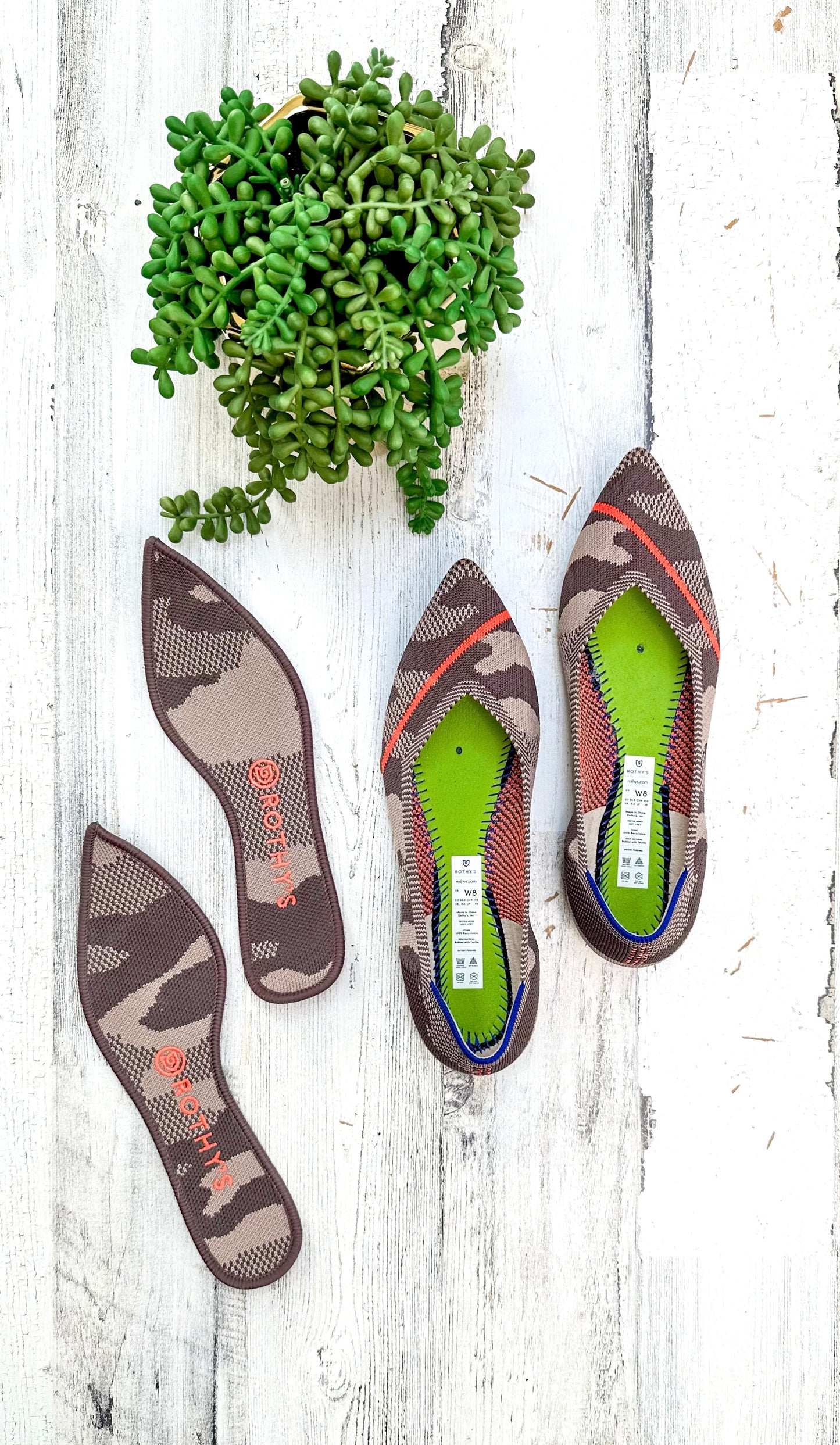 NEW Rothy’s Taupe Camo & Orange Neon Stripe Point Flat Shoes (8)