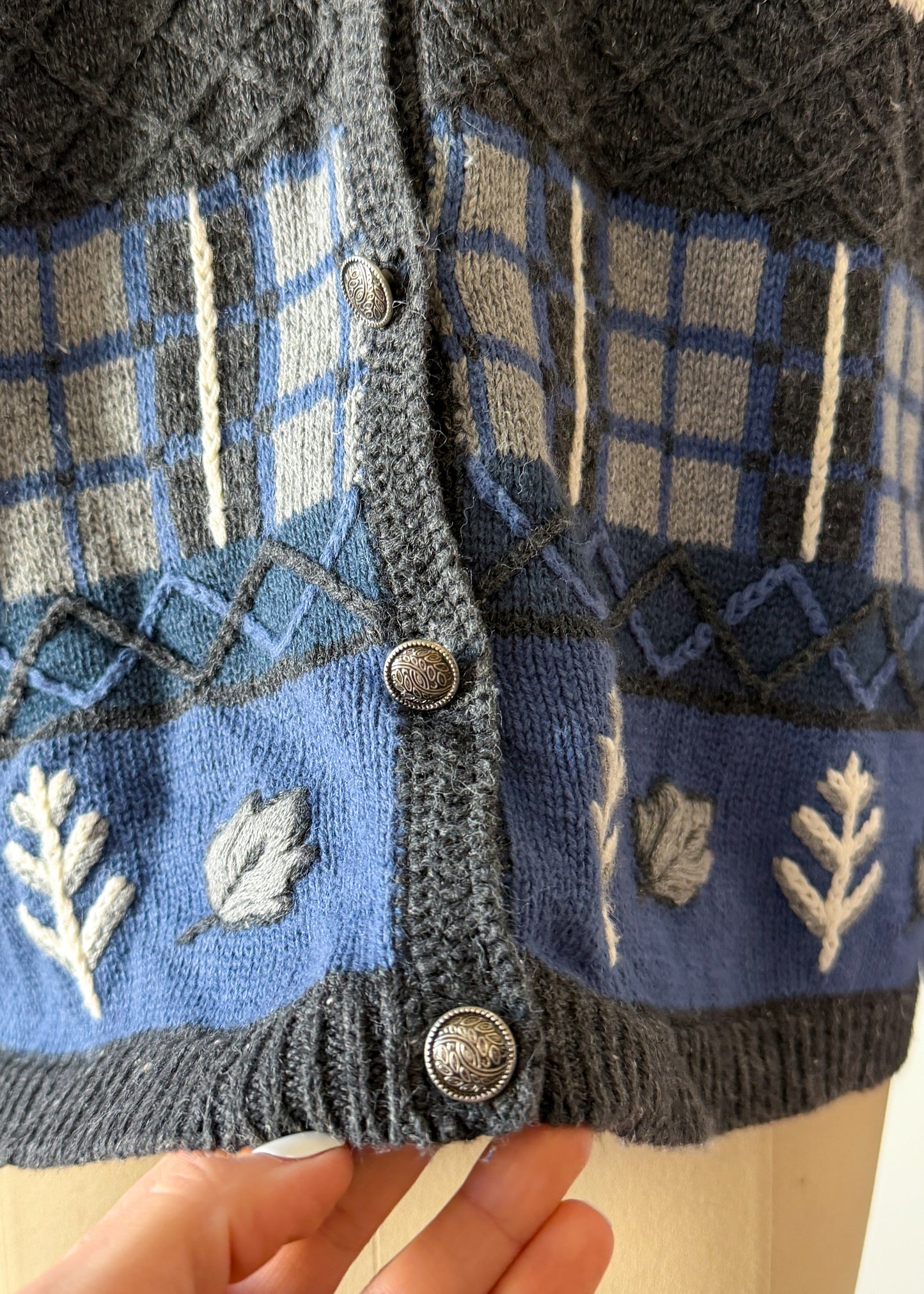 Vintage Christopher & Banks Gray Blue Hand Embroidered Cardigan (L)