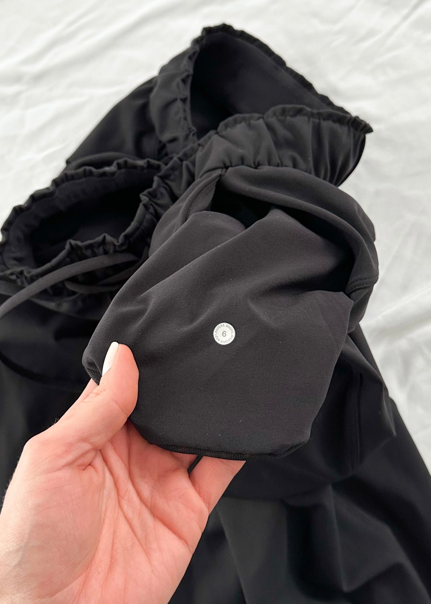 Lululemon Stretch High-Rise Jogger Pants in Black (6)