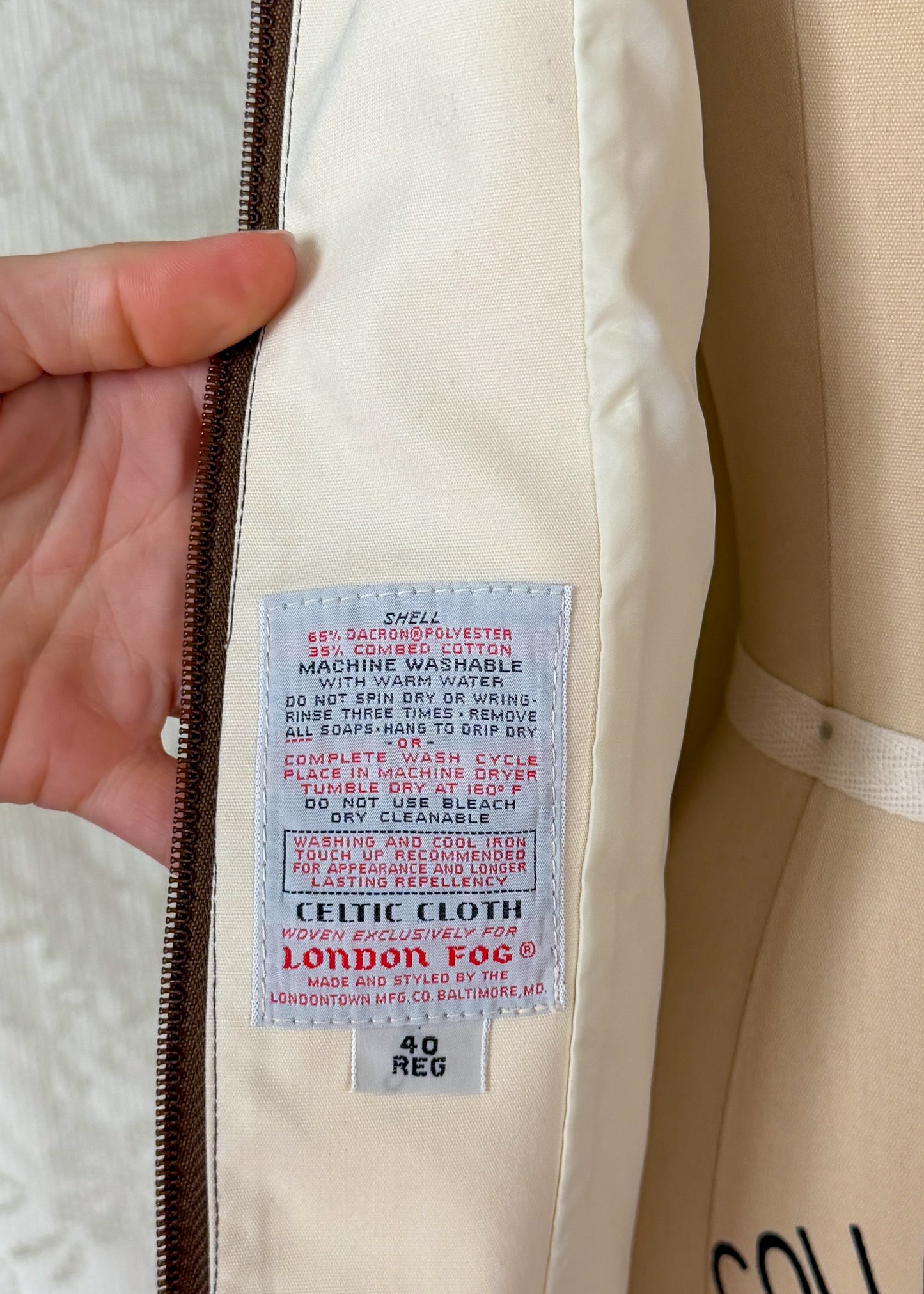 Vintage 70s London Fog Cream O Ring Zip Jacket Deadstock (40 or M)
