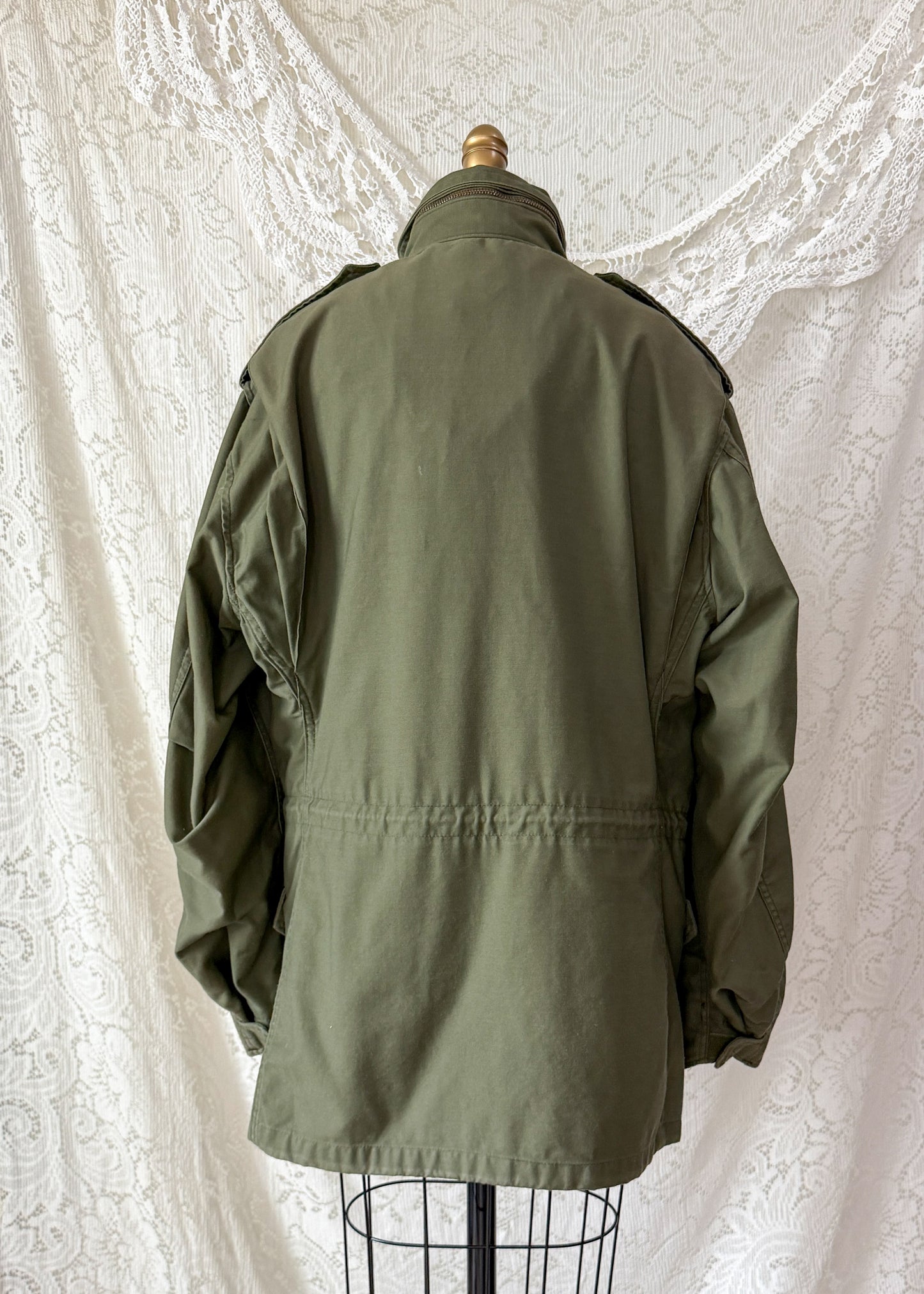 Vintage 70s U.S. Military M-65 Cold Weather Field Jacket OG-107