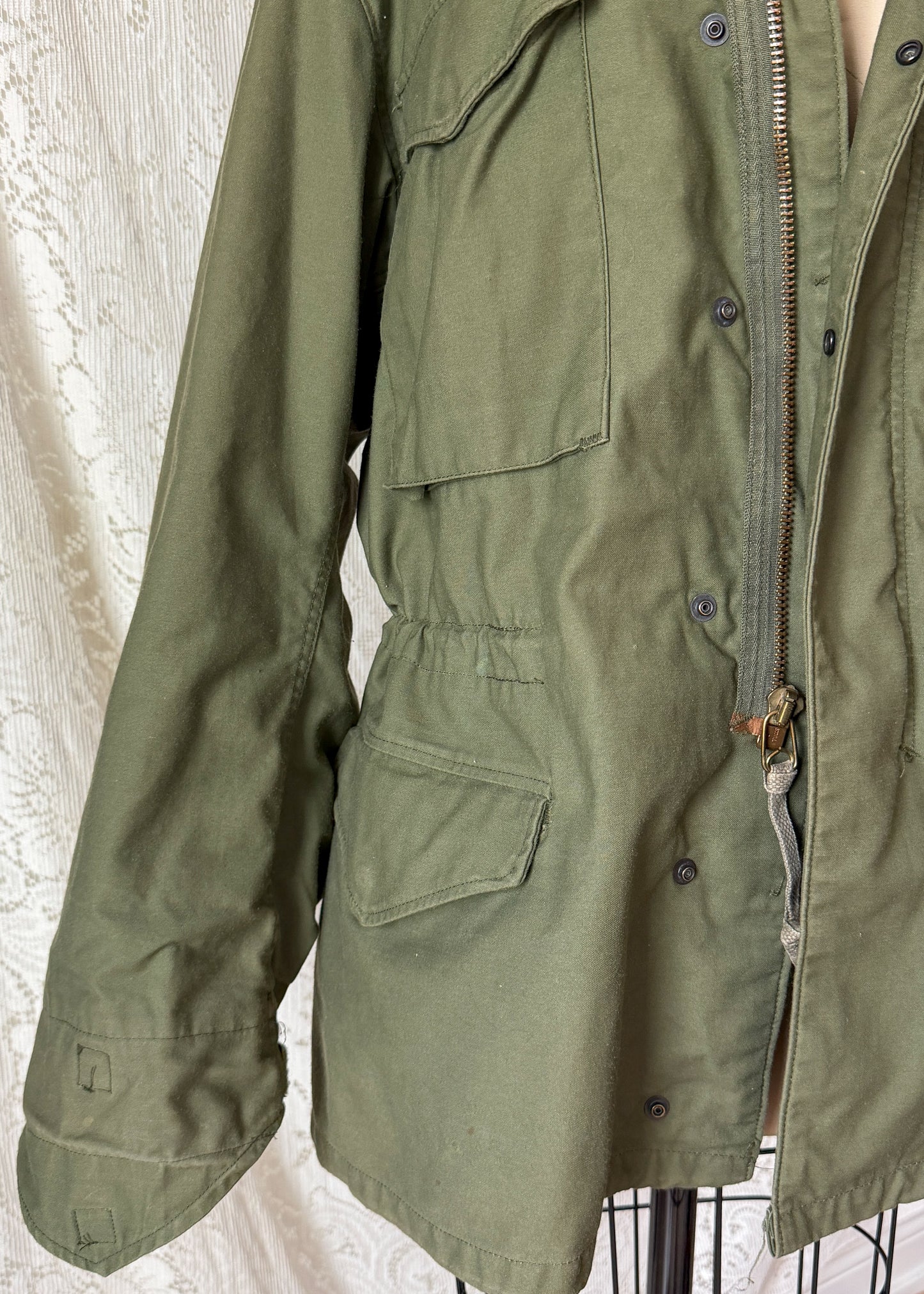 Vintage 70s U.S. Military M-65 Cold Weather Field Jacket OG-107