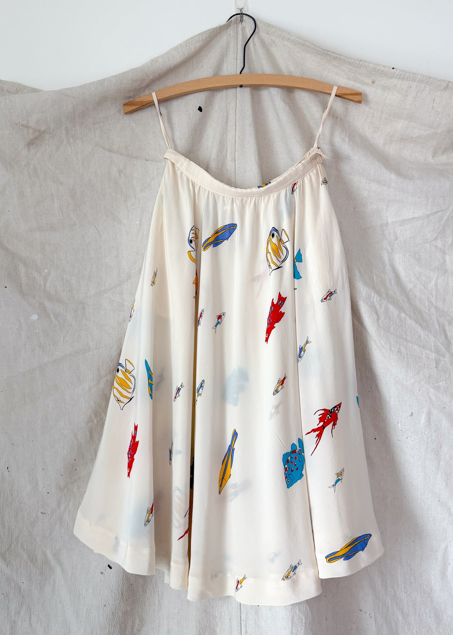 Vintage 80s Jack Mulqueen Cream Silk Fish Print Top Skirt Set