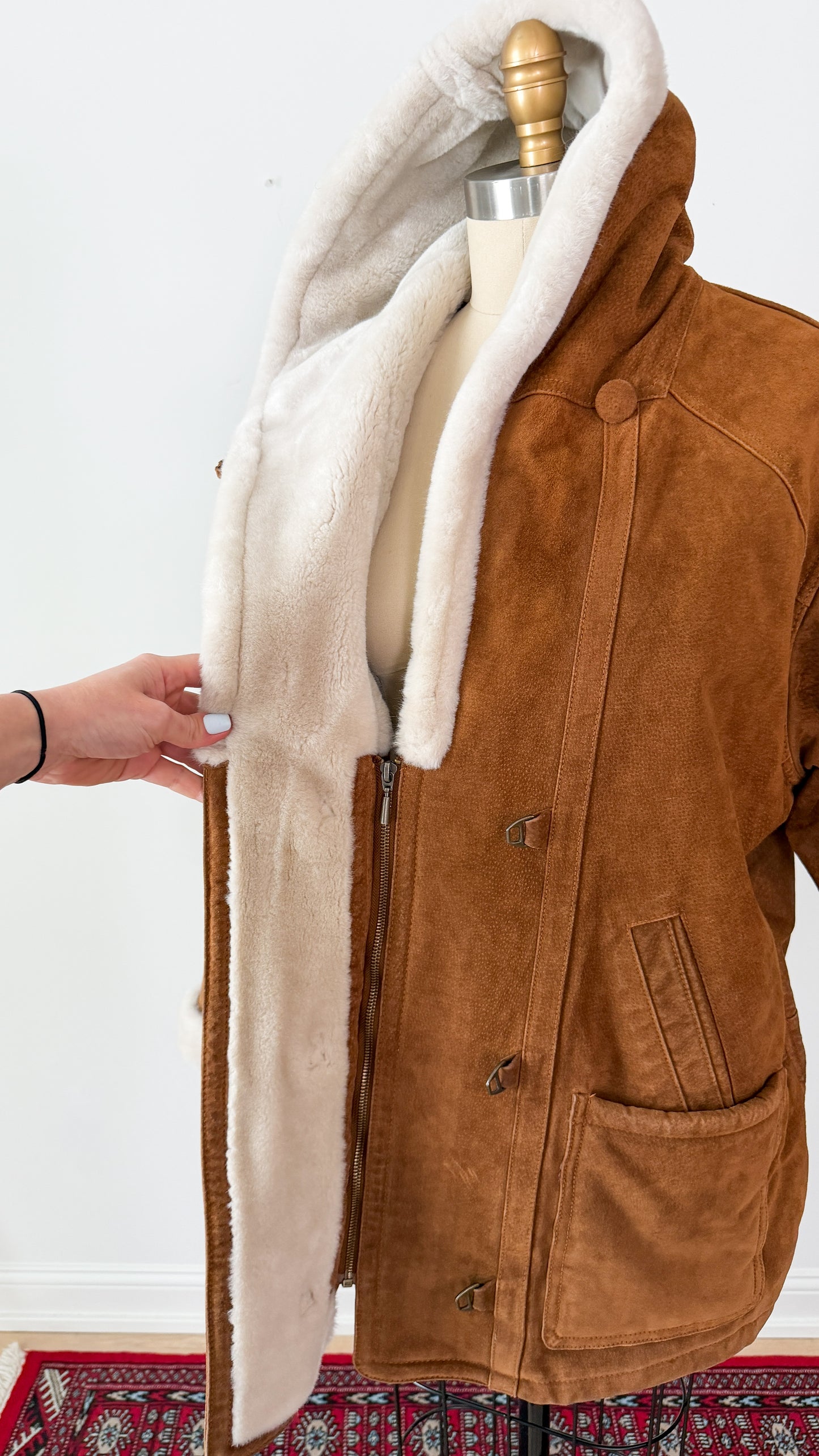 Vintage 90s Brown Suede Leather Faux Fur Lining Winter Coat (L)