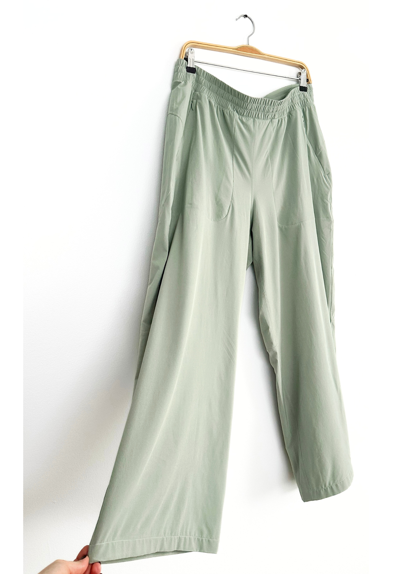 Lululemon Swift Mid Rise Wide Leg Pants 2024 in Sage Green (14)