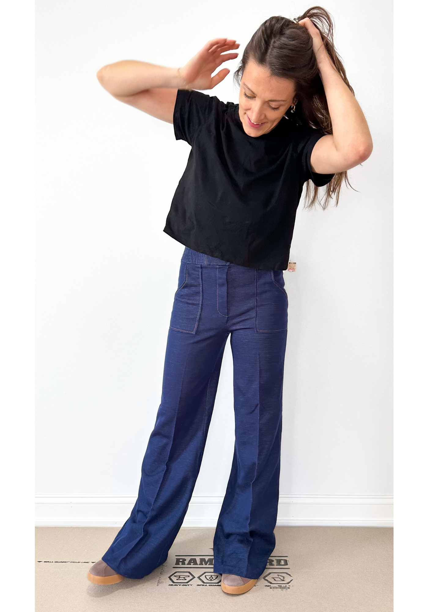 NEW Vintage 70s 80s Dark Denim Pull-On Flare Stretch Jeans (S)