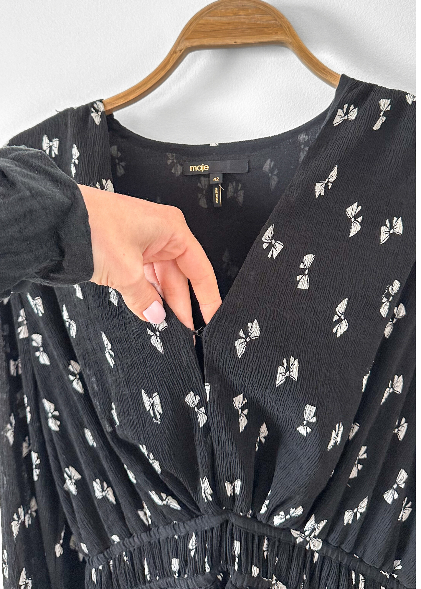 Maje Rionana V-Neck Bow Print Mini Dress (42 or US L)