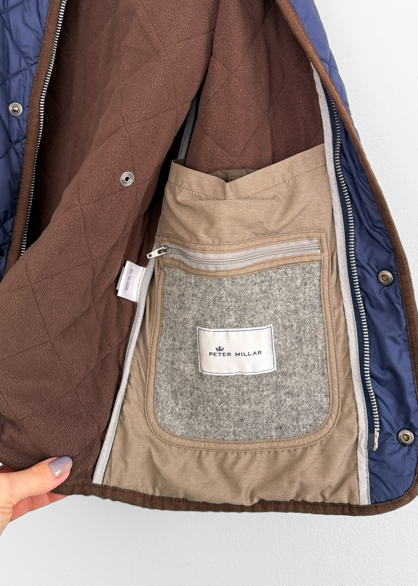 Peter Millar Essex Quilted Traveler Vest in Navy Blue and Brown (mens S)