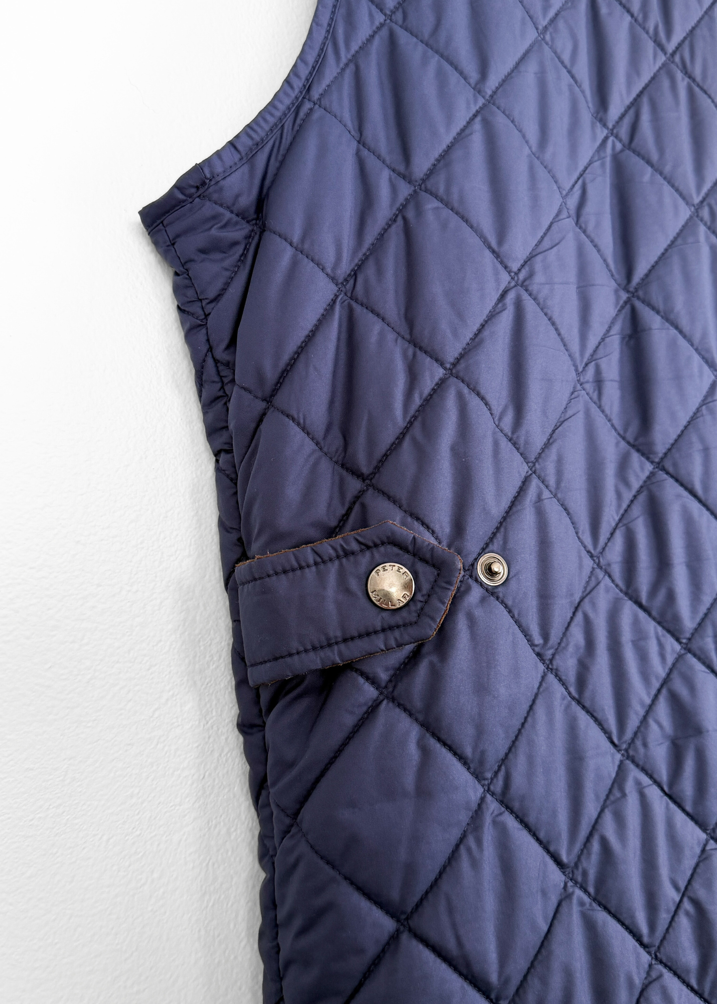Peter Millar Essex Quilted Traveler Vest in Navy Blue and Brown (mens S)