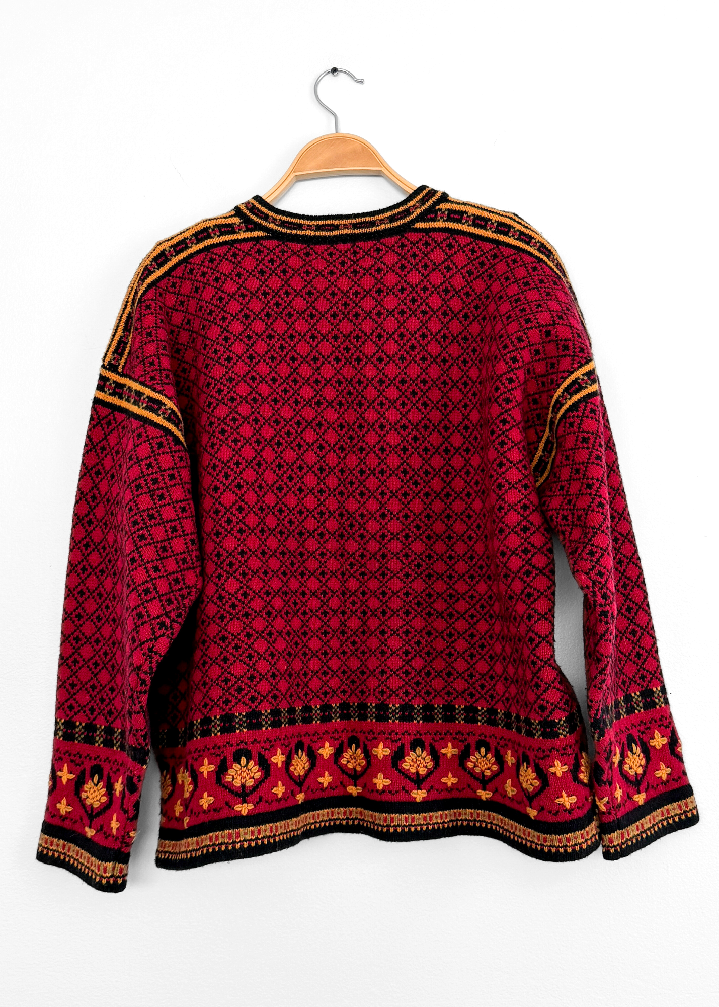 Squaw Valley Scandinavian Wool Knit Cardigan in Red Nordic Floral Fair Isle (M)
